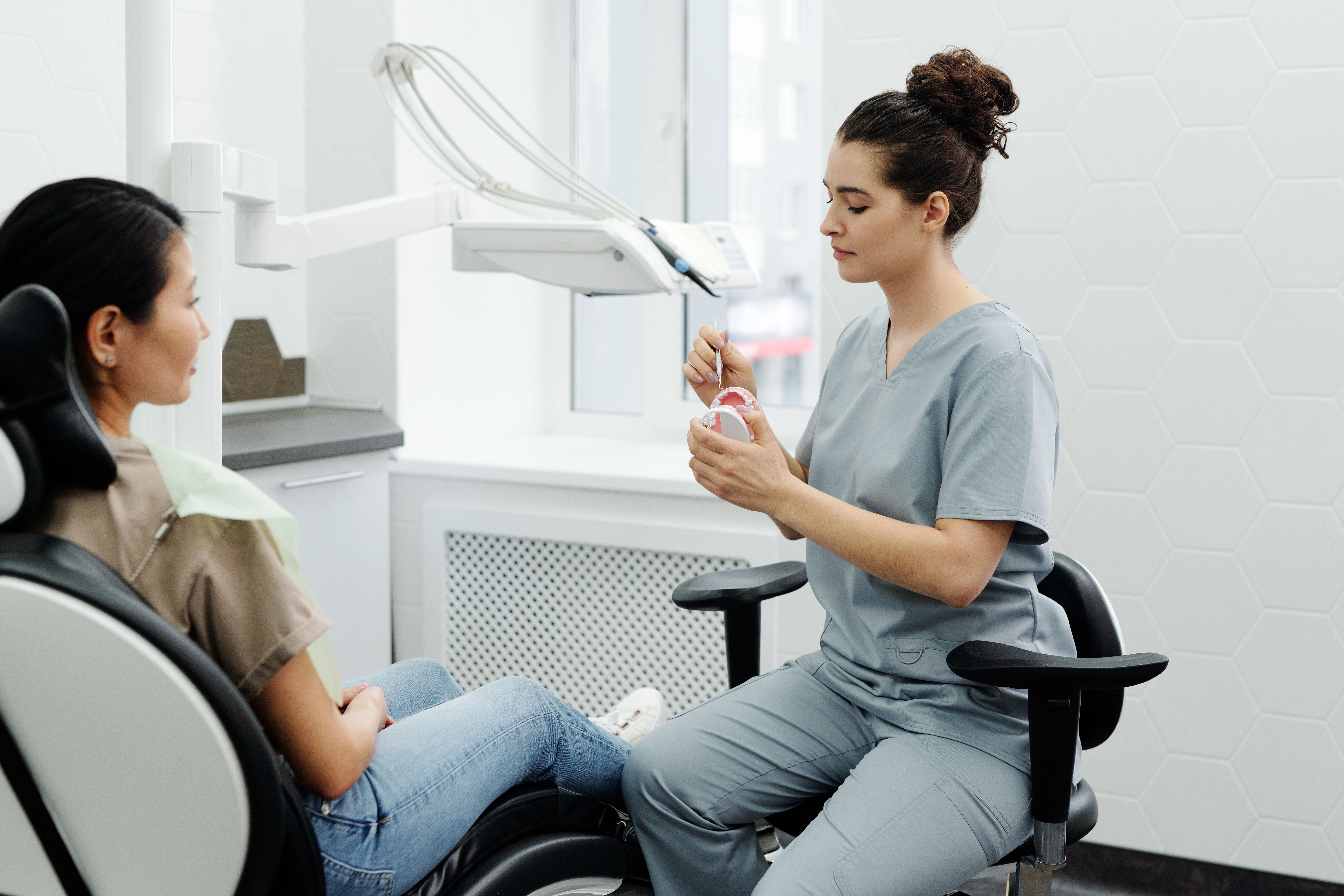 A Comprehensive Guide to Dental Implants