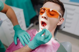 Unhealthy Gums Look Like